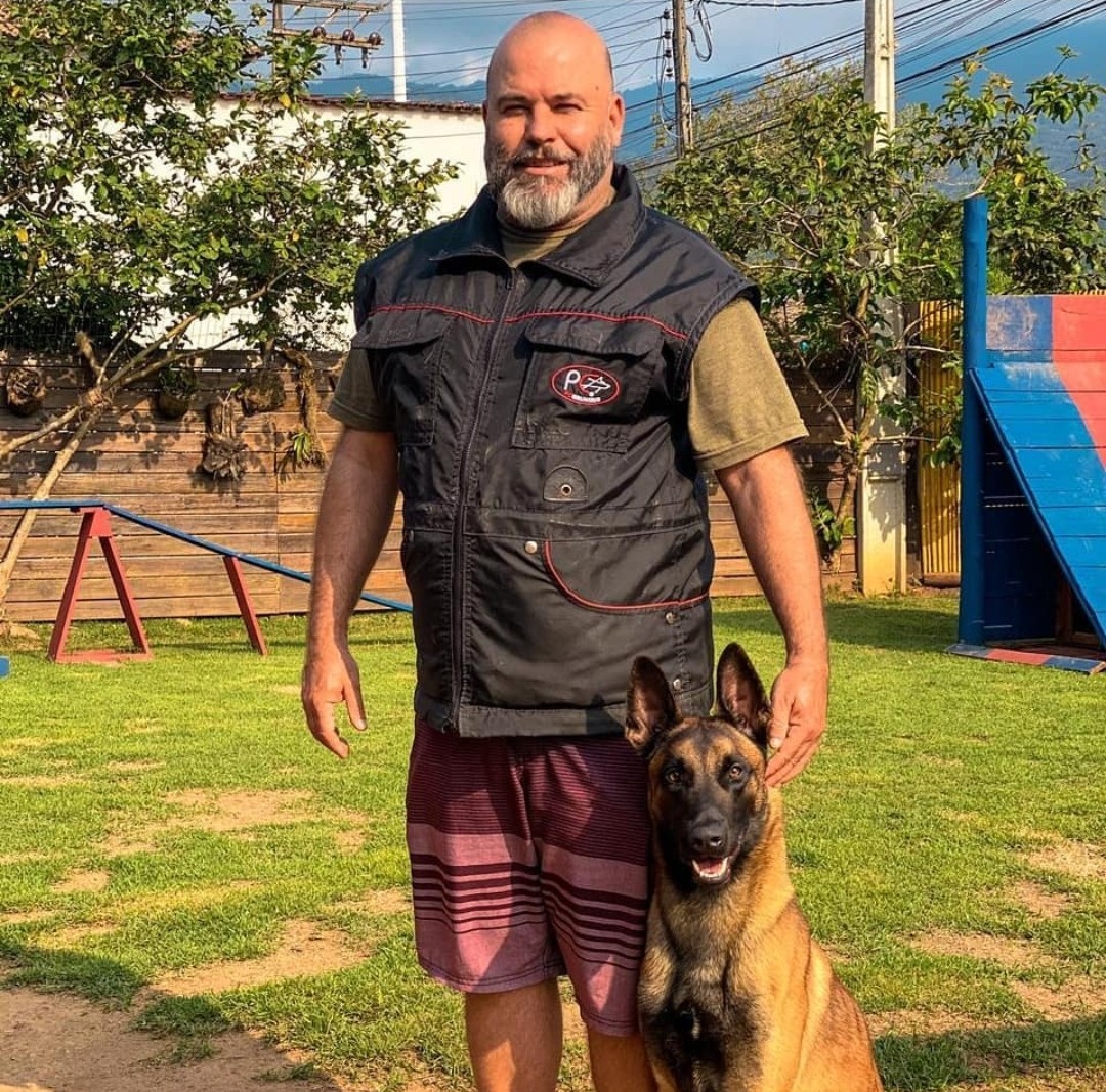 Thehupoo Groba Family